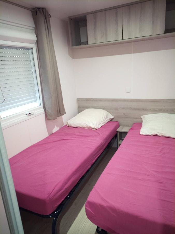 Mobil-Home Tout Confort A 300M De L'Ocean Saint-Brevin-les-Pins Exterior photo